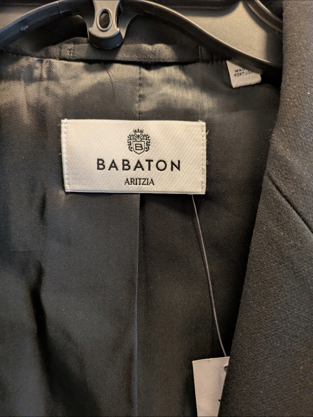 Babaton Black Cropped Blazer Jacket - Picture 2 of 8